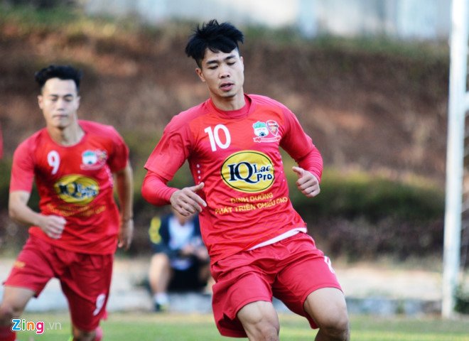 HAGL thieu quan nghiem trong khi hoi quan tro lai hinh anh 1