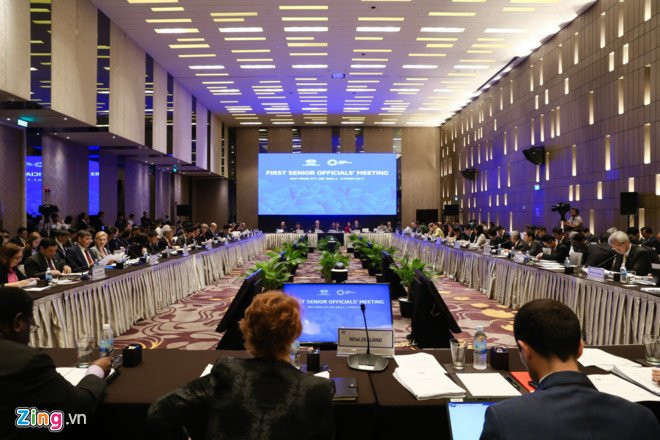 Khai mac hoi nghi quan chuc cap cao APEC lan 2 o Ha Noi hinh anh 1