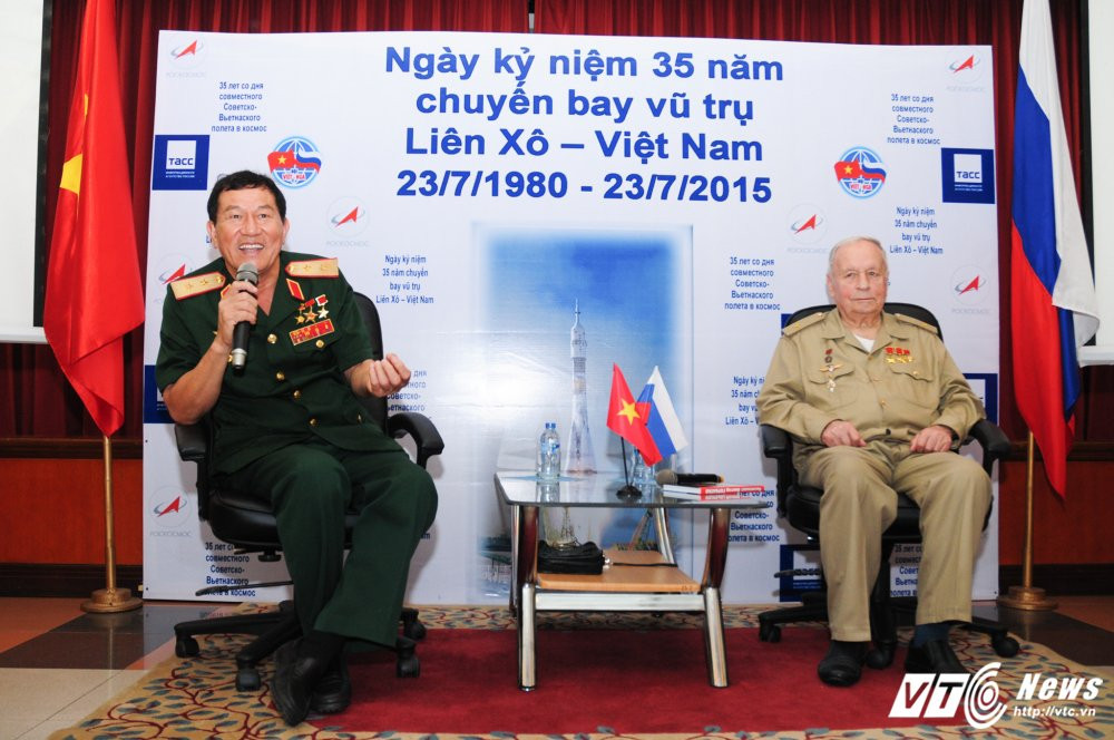 Hinh anh Ong Gorbatko, phi hanh gia Lien Xo tung bay cung Pham Tuan vao vu tru qua doi 13