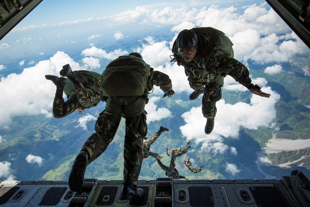 Dac nhiem chong khung bo tinh nhue cua Philippines hinh anh 4