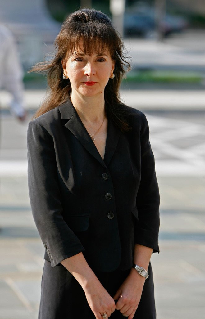 Cuoc doi 'ma mi Washington D.C': Tu tu de thoat vong lao ly hinh anh 3