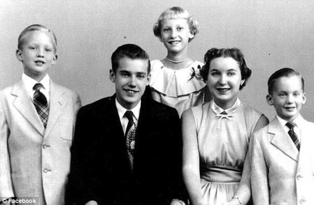 Hinh anh Tuoi tho dac biet cua Tong thong Trump lan dau duoc tiet lo 6