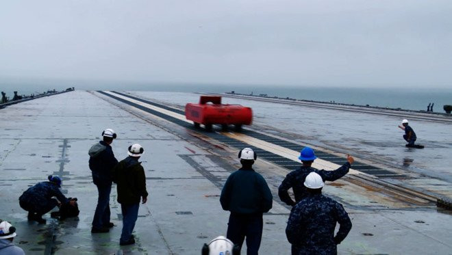 Tau san bay tu hanh tri gia 13 ty USD cua My bi hoai nghi hinh anh 2