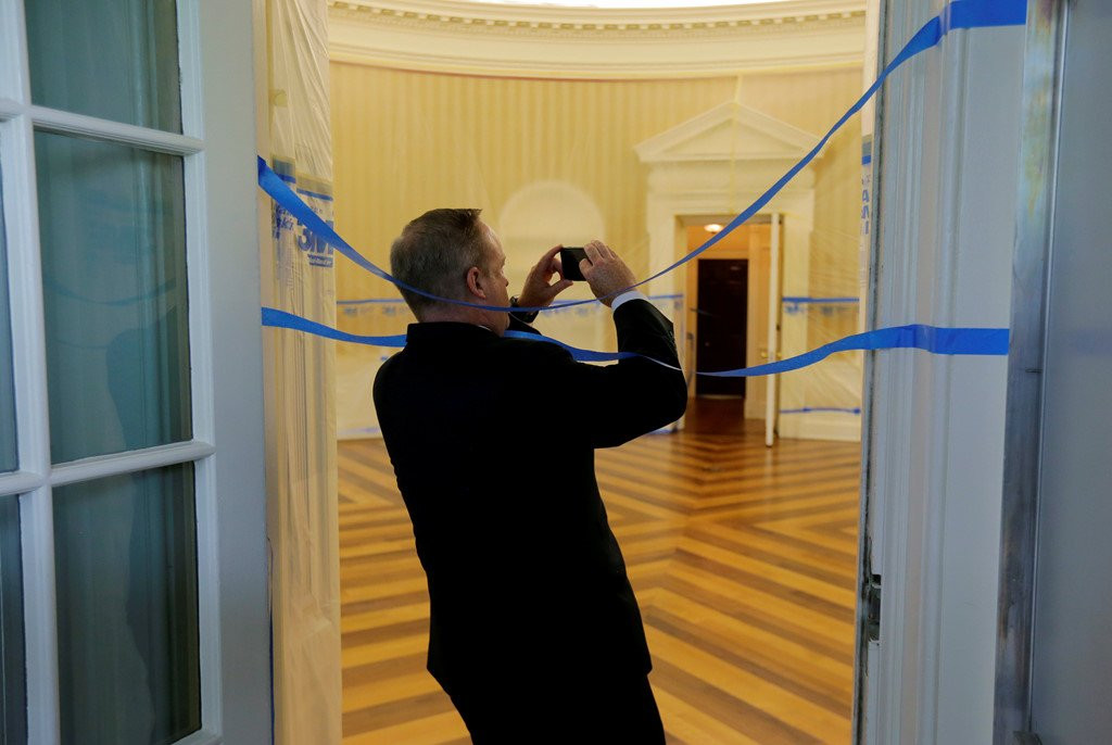 Tong thong Trump di nghi 17 ngay, Nha Trang dai trung tu hinh anh 6