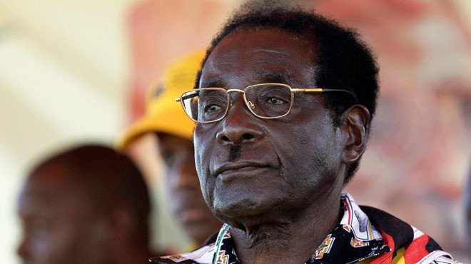 Cuu tong thong Mugabe muon lam nong sau khi 've huu' hinh anh 1