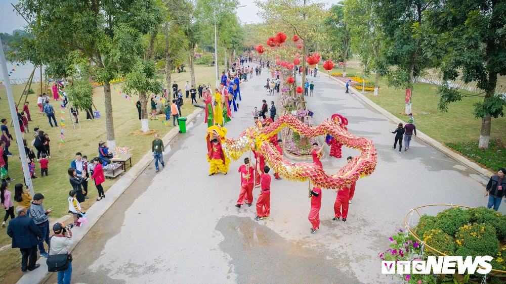 DJI_0001.00_06_10_19.Still006 8