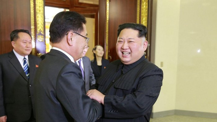 kim-jong-un-gap-phai-doan-han-quoc-tto-1-15203110641044084306