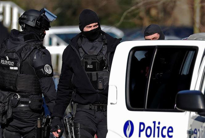 tien_phong_xa_sung_bi_cntl