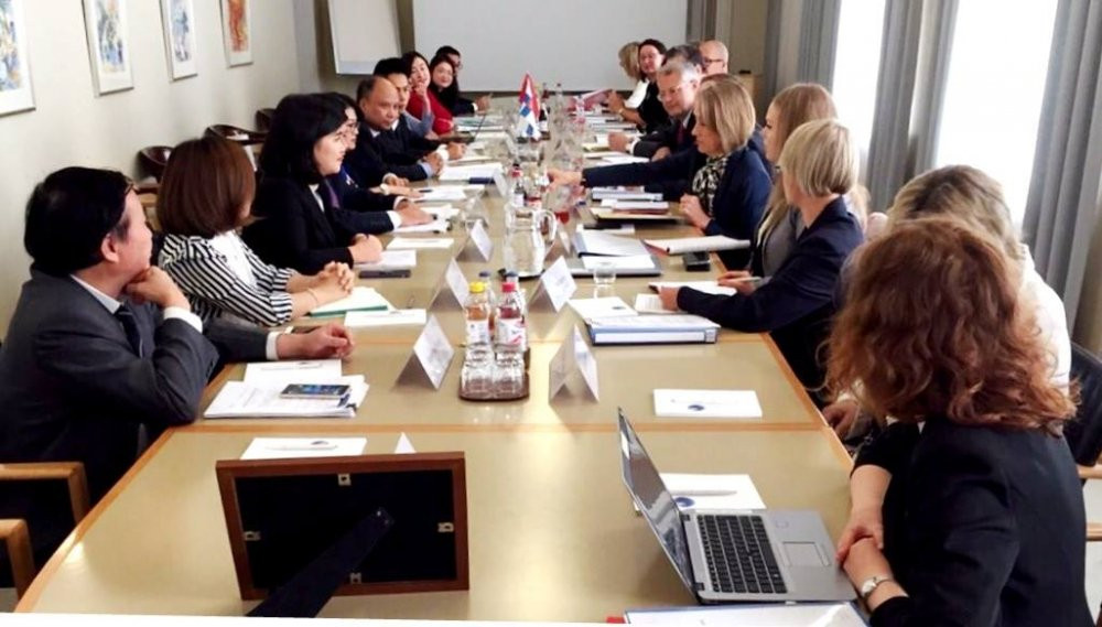 35151678_1354204908044541_4932415265351663616_n