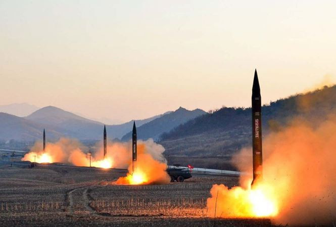 gty_north_korea_missile_launch_04_jc_170307_4x3_992_pqnb