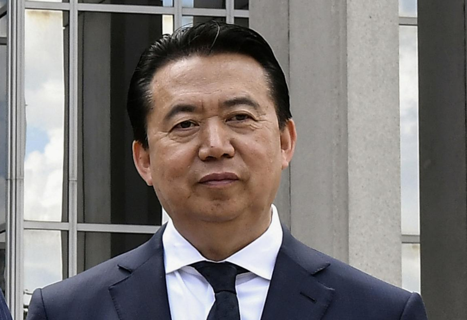 interpol-head-missing-2-1400434