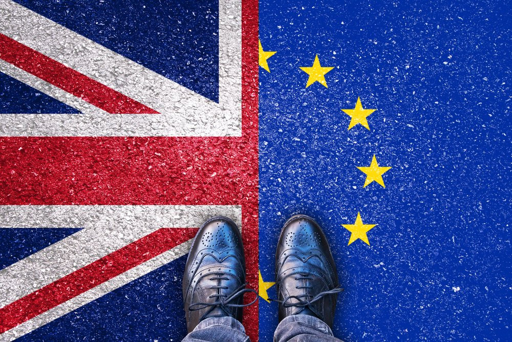 reuters-brexit-finserv-survey