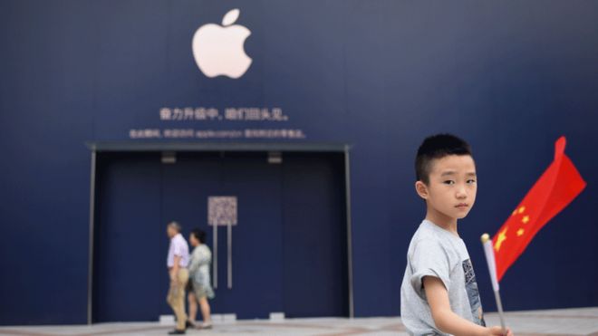 _102578829_apple-china-1
