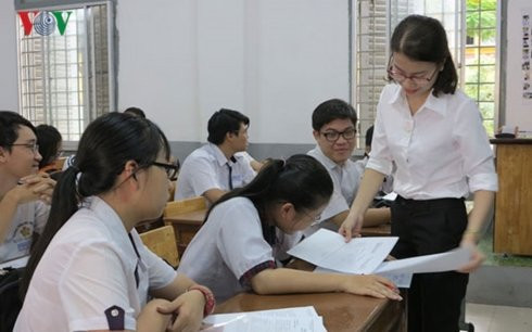 thi_thpt_da_sua_xgux