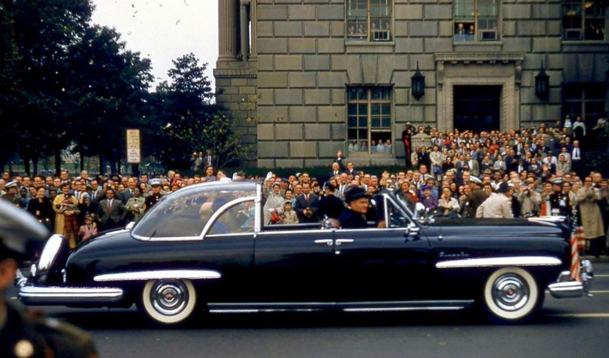 Xe tổng thống Mỹ thay đổi thế nào hơn 100 năm qua?