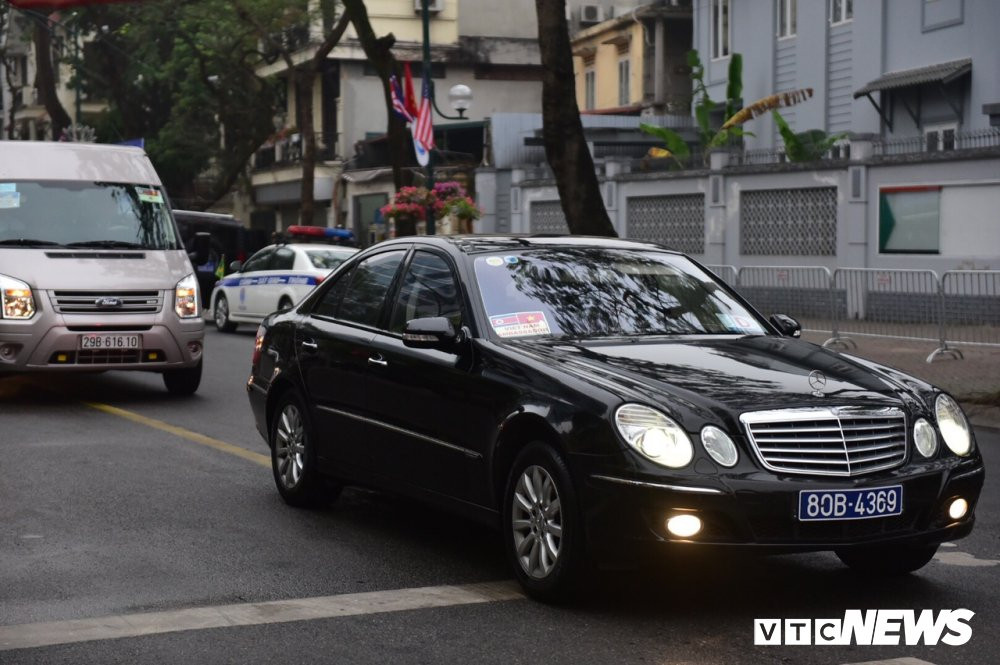 3f0effcc08ddea83b3cc 5