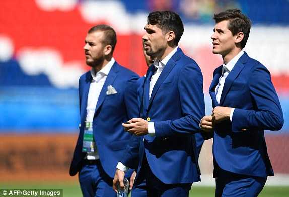 1466003731067_lc_galleryImage_Romania_s_goalkeeper_Silv