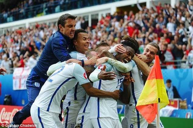 tuyen-anh-an-mung-02