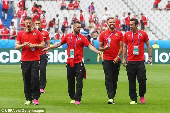 1466607441916_lc_galleryImage_PARIS_FRANCE_JUNE_22_Aust