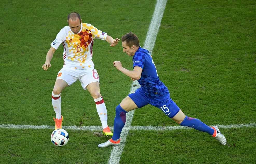 607133077_DG_9617_1AC83CB99DB79D31A3B3EA2EEBCB9EA4_3349