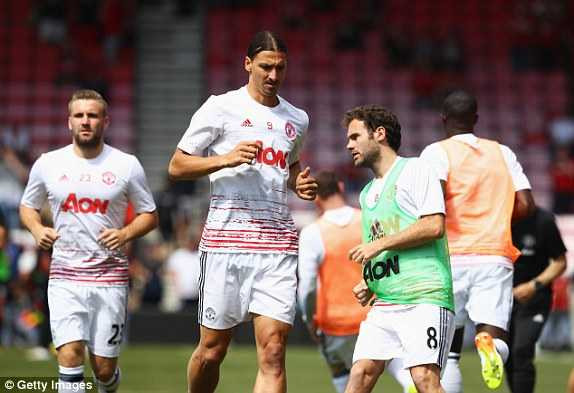 1471176513862_lc_galleryImage_BOURNEMOUTH_ENGLAND_AUGUS