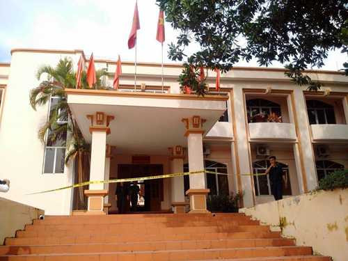 Phong tỏa hiện trường vụ nổ súng khiến Bí thư Tỉnh ủy Yên Bái và Chủ tịch HĐND tỉnh Yên Bái tử vong