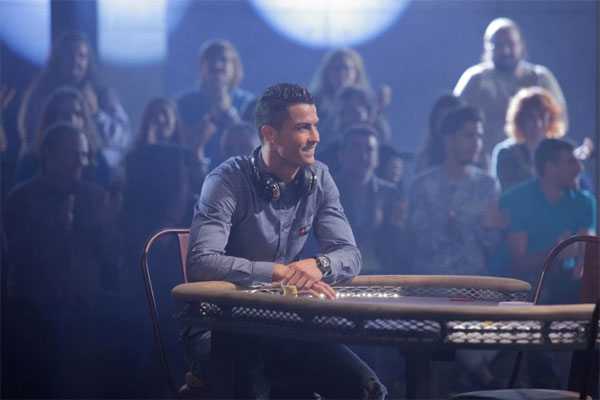 C. Ronaldo đang trong quá trình hồi phục chấn thương gặp phải ở Euro. Anh chưa thể ra sân cùng Real ở La Liga.