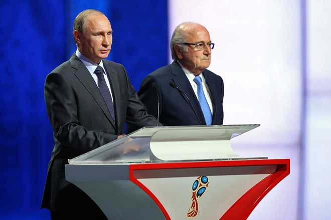 Arsenal bi ep gia vu Arshavin vi Tong thong Putin hinh anh 2