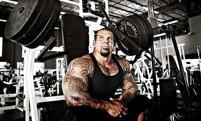 Nguoi dan ong tiem hormone de tro thanh 'bao chua co bap' hinh anh 10