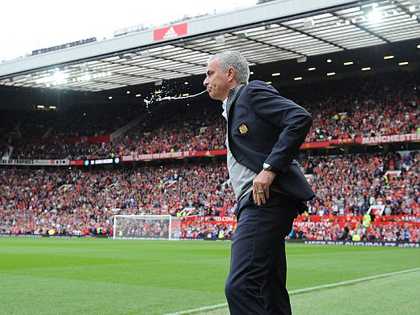 Man United đại thắng nhờ Jose Mourinho lạnh lùng, quyết đoán trở lại