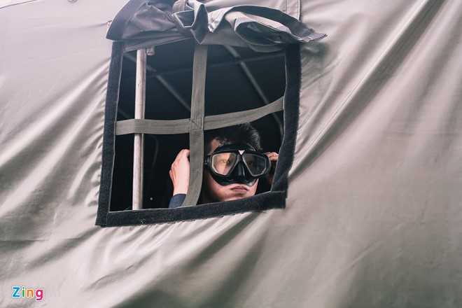 9X dien trai bo truong dai hoc dan than lam linh cuu nan hinh anh 13