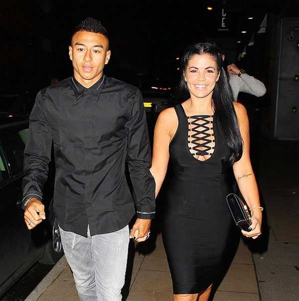 Emma Hyde song hành cùng Jesse Lingard trong các bữa tiệc của MU năm ngoái. Ảnh: Mirror.