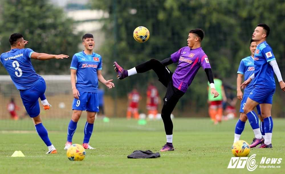 01 NQM - DTVN tap luyen