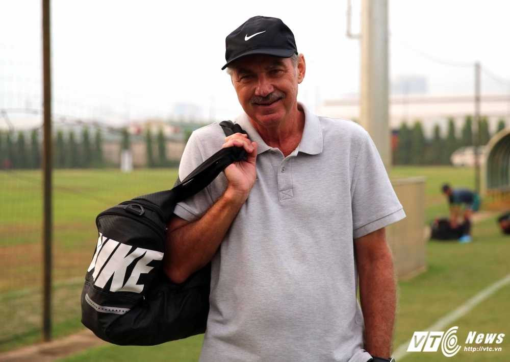 06 NQM - HLV Alfred Riedl