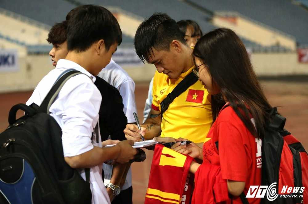 07 NQM - Cong Vinh va NHM