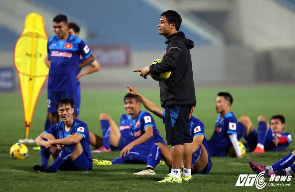 07 NQM - Doi tuyen VN tap