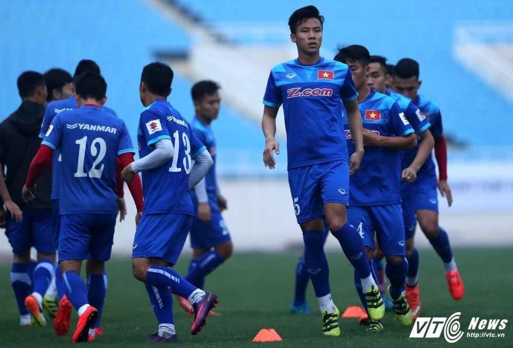 07 NQM - Doi tuyen VN tap