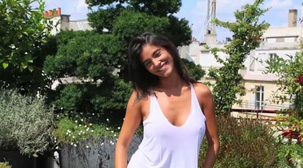 Người mẫu kiêm diễn viên Maeva Denat có ngoại hình giống cô vợ Coraline hồi trẻ của David Ginola. Ảnh: Sun.