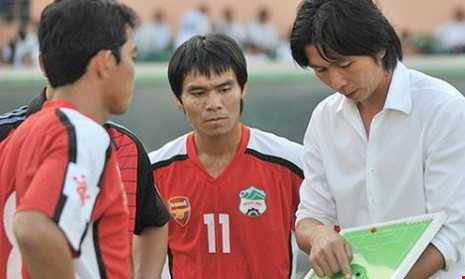 Ba cựu trụ cột HA Gia Lai giờ ra sao tại Thai- League? - Ảnh 2.