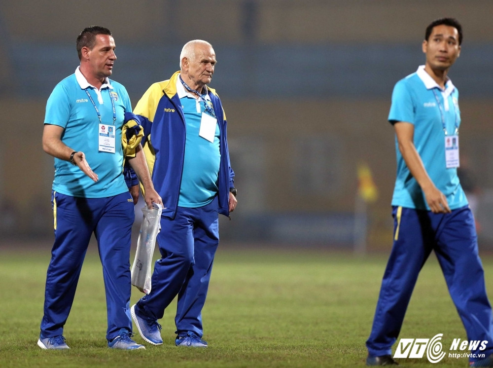 19 NQM - HA NOI FC vs FLC THANH HOA 05