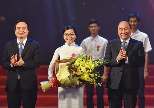 gương mặt trẻ VN tiêu biểu, du học Mỹ, học bổng Mỹ, Đinh Thị Hương Thảo, Olympic Vật lý
