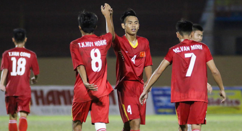 Hinh anh HLV U19 Viet Nam khang dinh bat bai thay Giom de dang