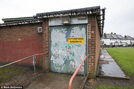 Nhưng vì bị các CLB lớn như Man City hay Arsenal quay lưng, Fletcher Moss đang bị xuống cấp trầm trọng