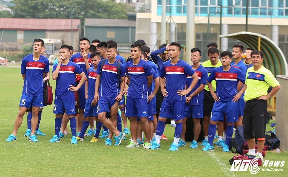 Hinh anh Quang Hai thay Trong Dai lam doi truong U20 Viet Nam 3