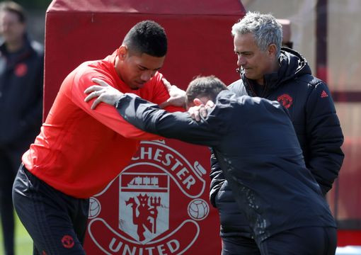 truc tiep MU vs Crystal Palace