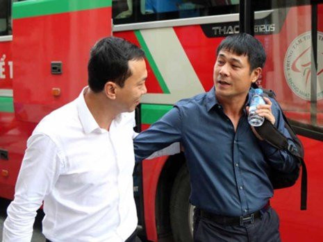 VFF không gọi HLV Hoàng Anh Tuấn vì ngại bầu Đức? - ảnh 1