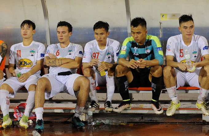 cong-phuong-khoe-kieu-toc-doc-la-ngay-tai-xuat-o-cup-quoc-gia-9