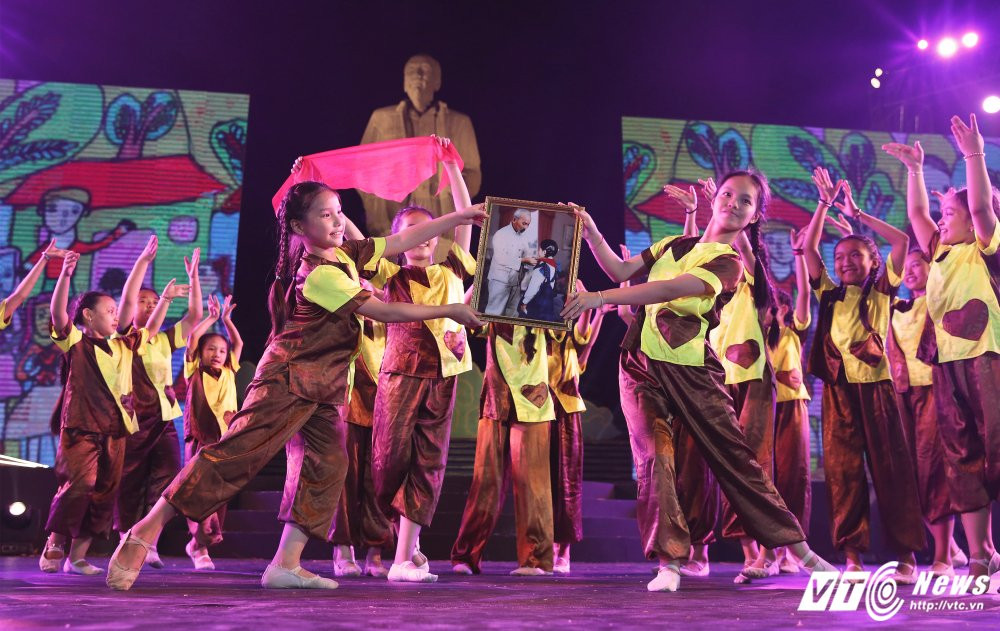 dem-do-dua-nho-bac-25 6