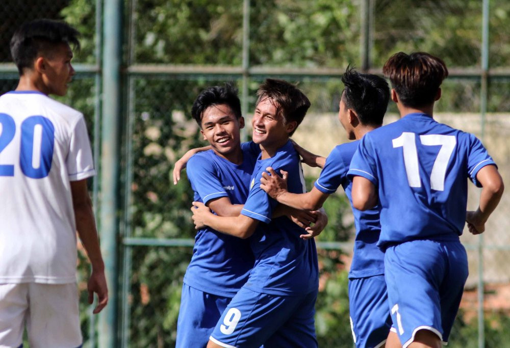 HAGL - Da Nang (trang) .jpg .jpg0121