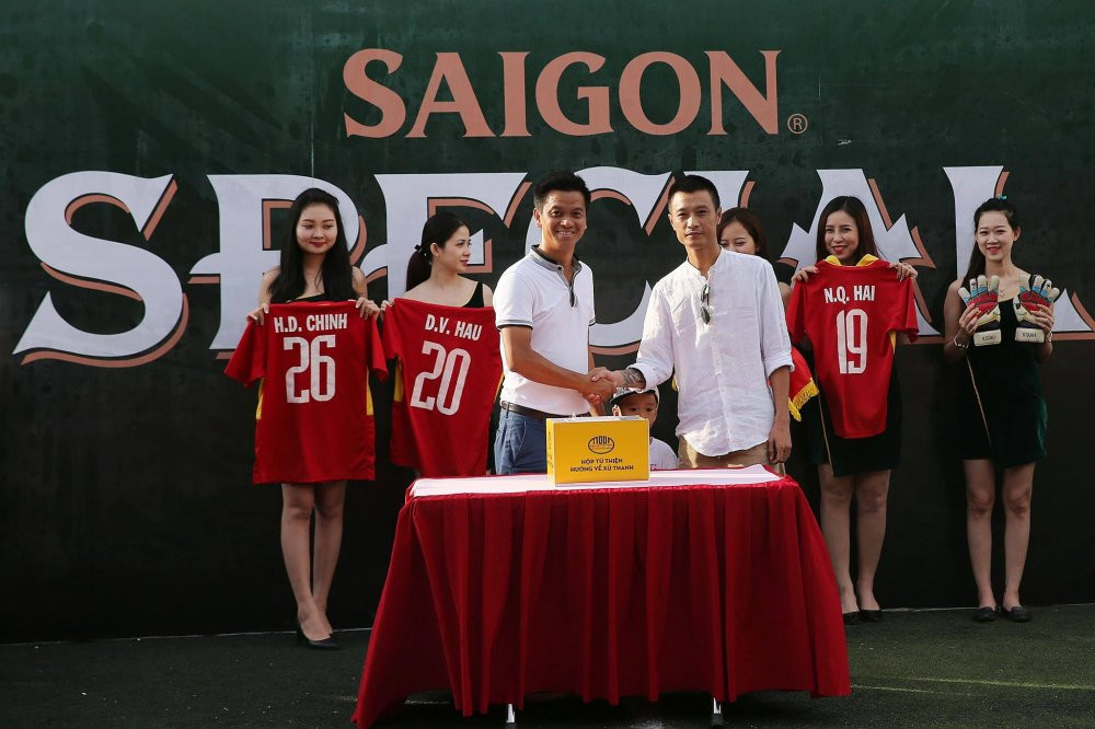 22563566_1981349305210289_566100365_o 3